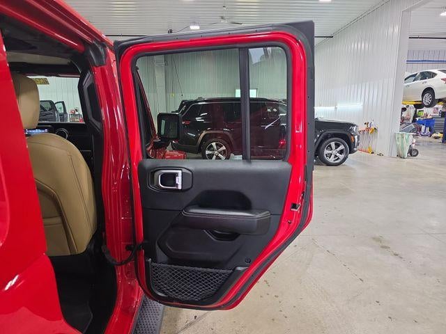 2018 Jeep Wrangler Unlimited Sahara 4x4