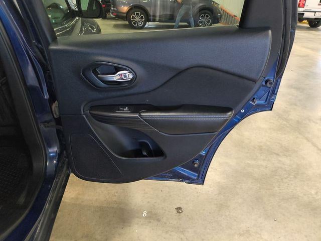 2014 Jeep Cherokee 4WD 4dr Latitude