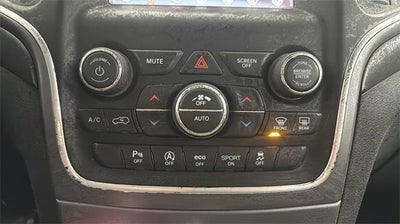 2018 Jeep Grand Cherokee Laredo 4x4 *Ltd Avail*