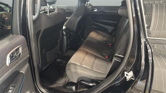 2018 Jeep Grand Cherokee Laredo 4x4 *Ltd Avail*