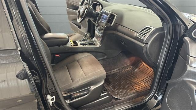 2018 Jeep Grand Cherokee Laredo 4x4 *Ltd Avail*