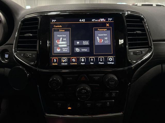 2021 Jeep Grand Cherokee Laredo X 4x4