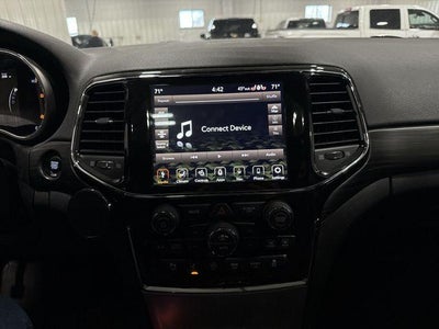 2021 Jeep Grand Cherokee Laredo X 4x4