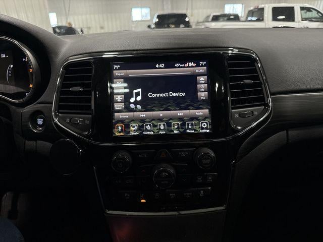 2021 Jeep Grand Cherokee Laredo X 4x4