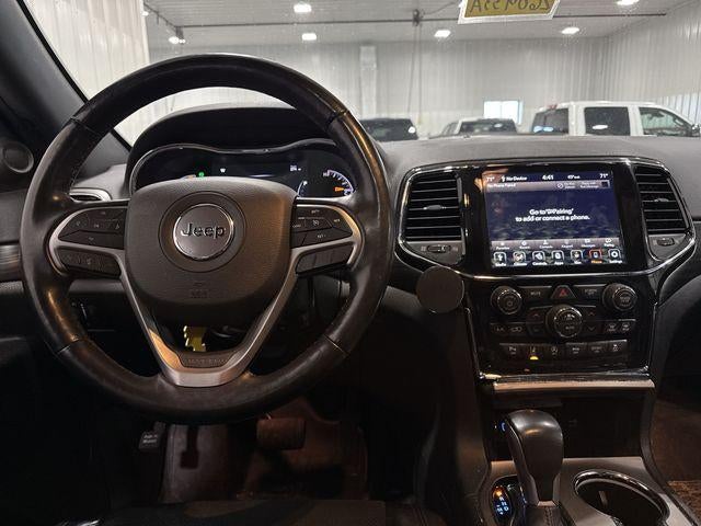 2021 Jeep Grand Cherokee Laredo X 4x4