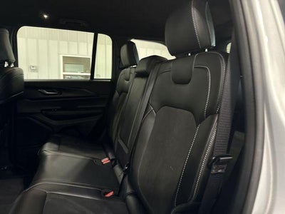 2025 Jeep Grand Cherokee Altitude 4x4