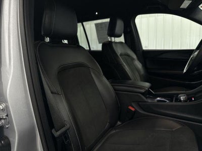 2025 Jeep Grand Cherokee Altitude 4x4