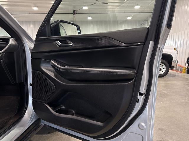 2025 Jeep Grand Cherokee Altitude 4x4