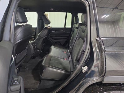 2025 Jeep Grand Cherokee Altitude 4x4