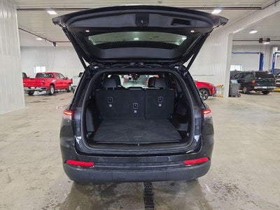 2025 Jeep Grand Cherokee Altitude 4x4