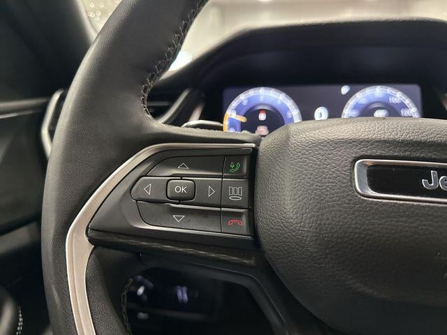 2025 Jeep Grand Cherokee Altitude 4x4