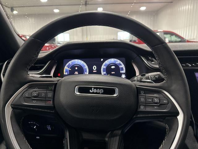 2025 Jeep Grand Cherokee Altitude 4x4