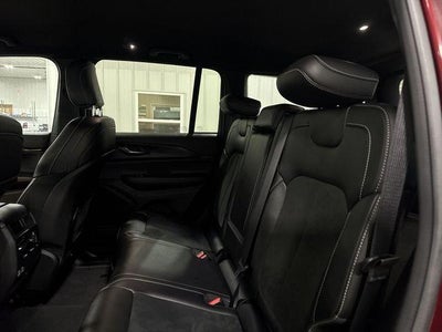 2025 Jeep Grand Cherokee Altitude 4x4