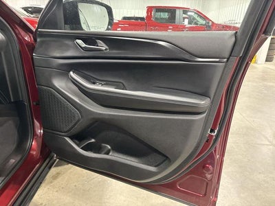 2025 Jeep Grand Cherokee Altitude 4x4