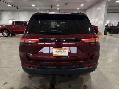 2025 Jeep Grand Cherokee Altitude 4x4