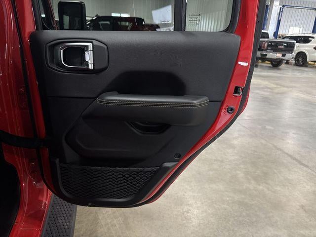 2025 Jeep Wrangler 4xe Sahara 4x4