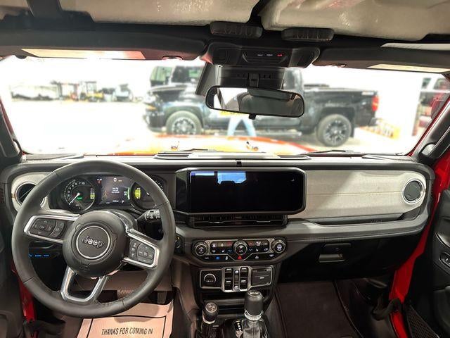 2025 Jeep Wrangler 4xe Sahara 4x4