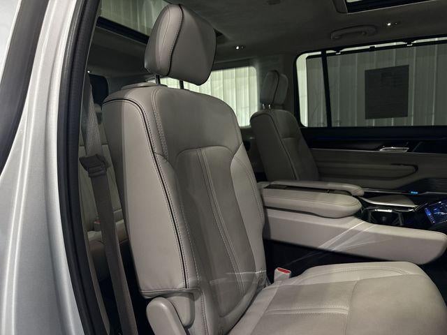 2023 Jeep Grand Wagoneer Series II 4x4
