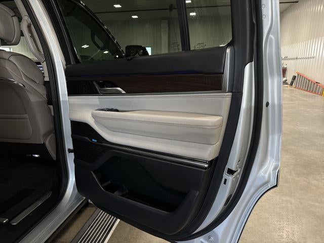 2023 Jeep Grand Wagoneer Series II 4x4