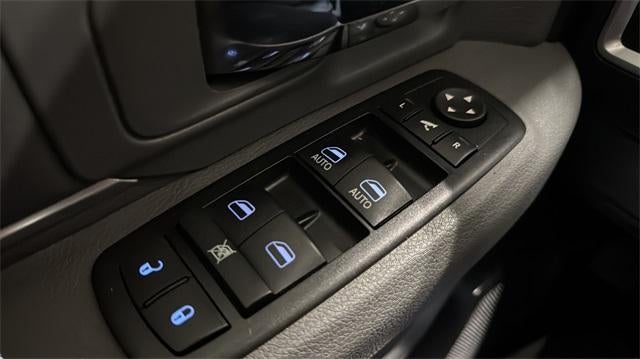 2015 RAM 1500 4WD Quad Cab 6.4 Ft Box Outdoorsman