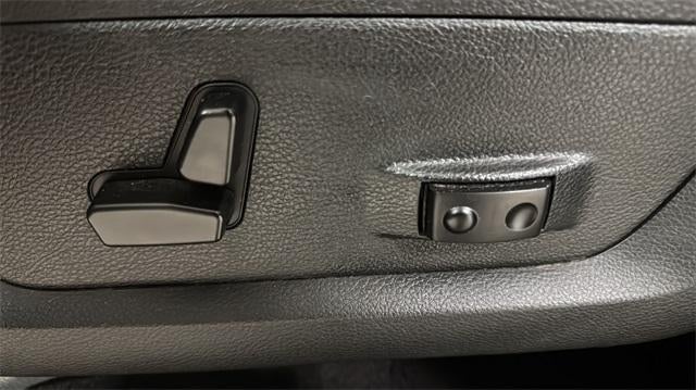 2015 RAM 1500 4WD Quad Cab 6.4 Ft Box Outdoorsman