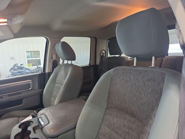 2017 RAM 1500 Big Horn 4x4 Quad Cab 6'4" Box