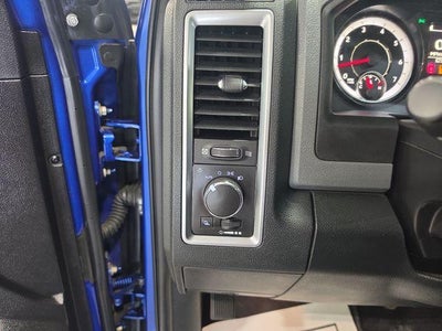 2016 RAM 1500 4WD Quad Cab 6.4 Ft Box SLT