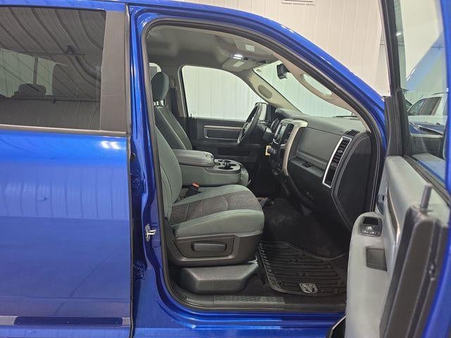2016 RAM 1500 4WD Quad Cab 6.4 Ft Box SLT