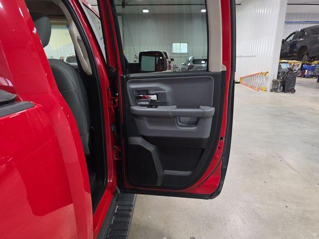 2019 RAM 1500 Classic Base