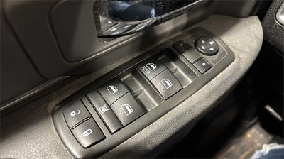 2014 RAM 1500 4WD Crew Cab 5.7 Ft Box Big Horn