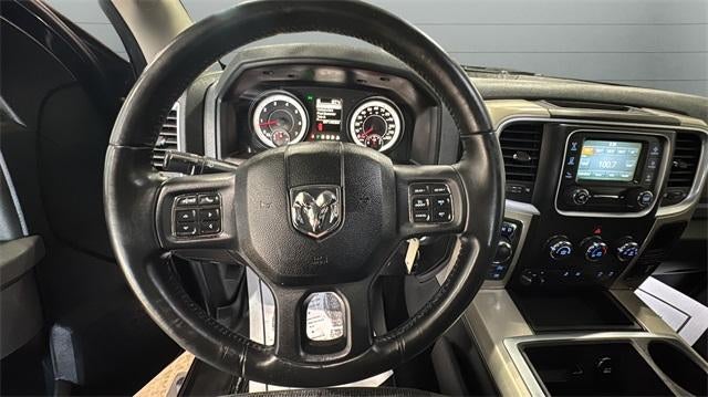 2014 RAM 1500 4WD Crew Cab 5.7 Ft Box Big Horn