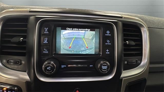 2014 RAM 1500 4WD Crew Cab 5.7 Ft Box Big Horn