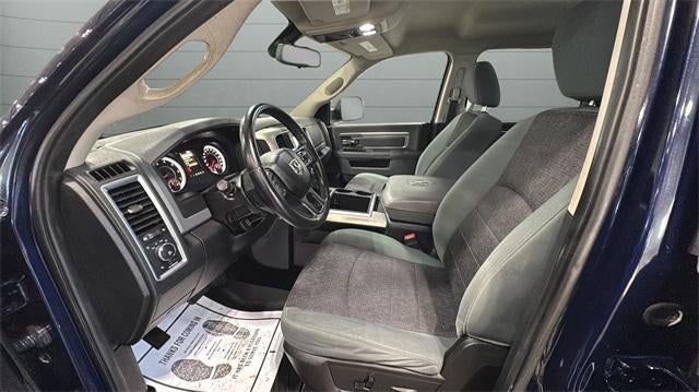 2014 RAM 1500 4WD Crew Cab 5.7 Ft Box Big Horn