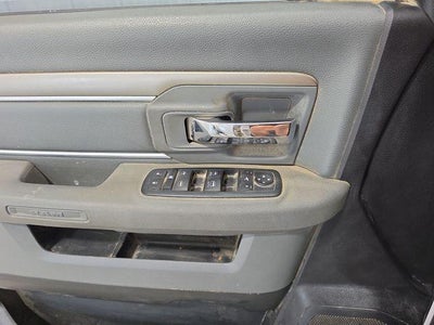 2015 RAM 1500 4WD Crew Cab 5.7 Ft Box Big Horn
