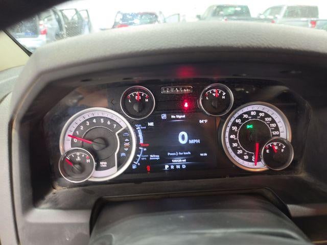 2015 RAM 1500 4WD Crew Cab 5.7 Ft Box Big Horn