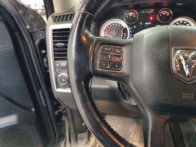 2017 RAM 1500 Big Horn 4x4 Crew Cab 5'7" Box