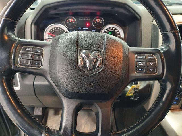 2017 RAM 1500 Big Horn 4x4 Crew Cab 5'7" Box
