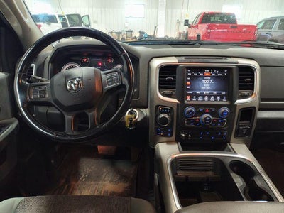 2017 RAM 1500 Big Horn 4x4 Crew Cab 5'7" Box