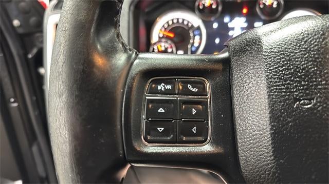 2015 RAM 1500 4WD Crew Cab 6.4 Ft Big Horn