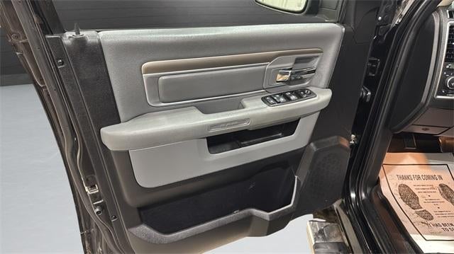 2015 RAM 1500 4WD Crew Cab 6.4 Ft Big Horn