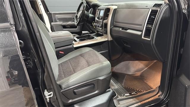 2015 RAM 1500 4WD Crew Cab 6.4 Ft Big Horn
