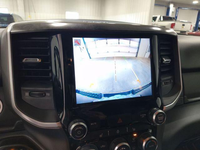 2022 RAM 1500 Big Horn 4x4 Crew Cab 5'7" Box