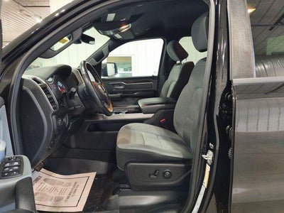 2022 RAM 1500 Big Horn 4x4 Crew Cab 5'7" Box
