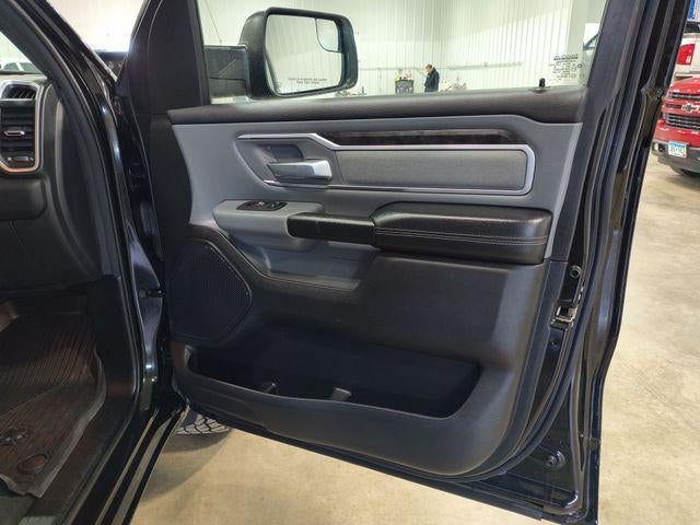 2022 RAM 1500 Big Horn 4x4 Crew Cab 5'7" Box