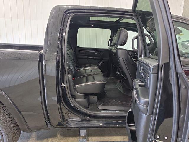 2022 RAM 1500 Limited 4x4 Crew Cab 5'7" Box