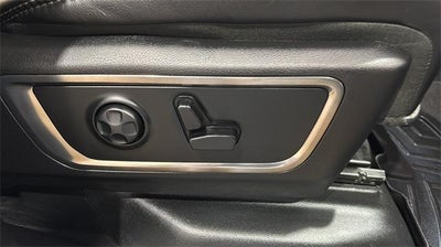 2019 RAM 1500 Limited 4x4 Crew Cab 5'7" Box