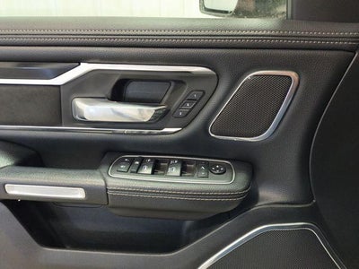 2021 RAM 1500 Laramie 4x4 Crew Cab 5'7" Box