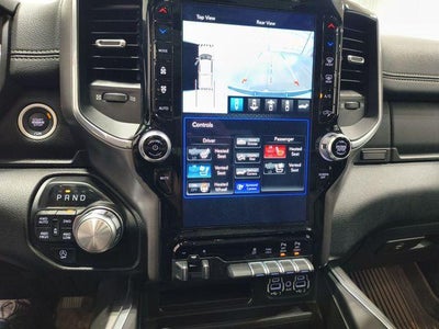 2021 RAM 1500 Laramie 4x4 Crew Cab 5'7" Box