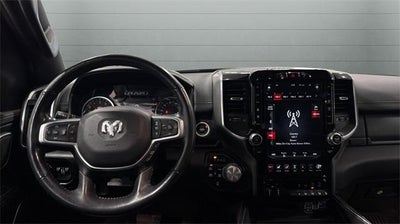 2020 RAM 1500 Laramie 4x4 Crew Cab 5'7" Box