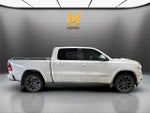 2020 RAM 1500 Laramie 4x4 Crew Cab 5'7" Box
